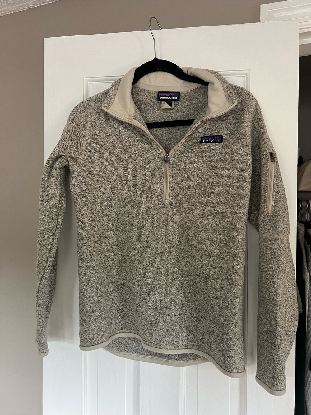 Patagonia Women’s Quarter-Zip Fleece Pullover